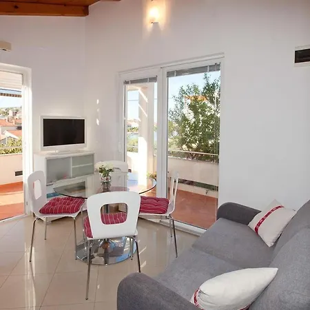 Preko 14163a Apartman Sestrunj